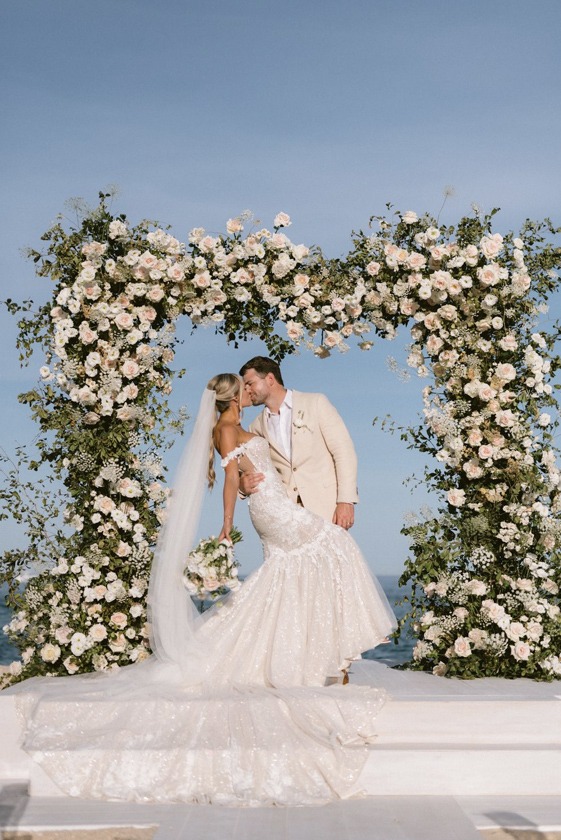 Kristin and Tommy’s Wedding ceremony Destination Wedding Planning by Lynette Dow Events. Chileno Bay Hotel, Cabo San Lucas.